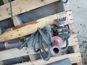 lot 533 image: Milwaukee Heavy Duty Grinder