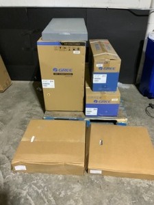 GREE Multi-21 Dual Zone 31000 BTU Wi-Fi Ductless Mini Split Air Conditioner & Heat Pump with 25 ft. Install Kit - 230V60Hz. See Pictures