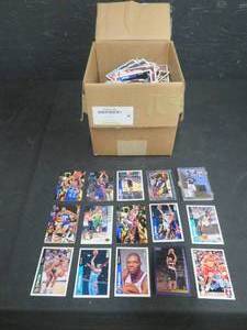 lot 59 image: BIGGER LOT OF COLLECTABLE BASKETBALL CARDS- SOME BASEBALL