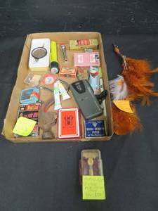 lot 76 image: VINTAGEANTIQUE MISC MYSTERY LOT