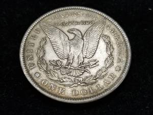 1900 MORGAN SILVER DOLLAR
