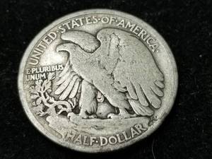 1920 WALKING LIBERTY HALF DOLLAR