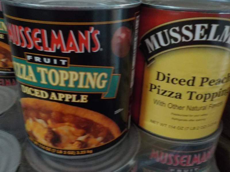 lot 281 image: 2 - 7.2 lb. Cans Musselmans Diced Peaches and Diced Apples past best date