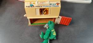 lot 38 image: 1967 Vintage Fisher Price Play Fami...