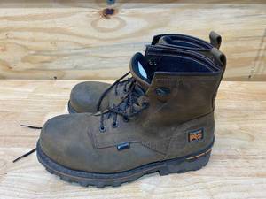 lot 96 image: TIMBERLAND PRO Composite Steel Toe- Size 11.5 M