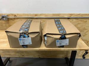 lot 99 image: PIG Lot of 2 Cases of-  Lite-Dri Loose Absorbent 8-5 lb bagscase