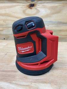 lot 20 image: MILWAUKEE M18 18-Volt Lithium-Ion Cordless 5 in. Random Orbit Sander (Tool-Only)