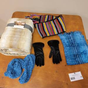 lot 59 image: Scarves, Throw Blanket, Gloves
