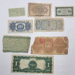 lot 66 image: Antique American Currency and Foreign Currency