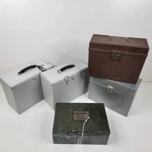 lot 13 image: 5 Lock Boxes- 4 Metal 1 Plastic