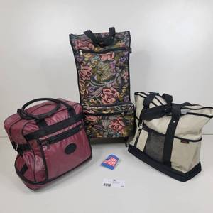 lot 75 image: Travel Collection-Suitcase and 2 Travel Bags