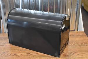XL Mail Box