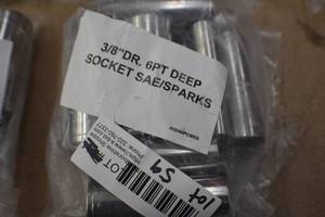Husky Sockets