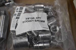 Husky Sockets