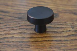 Cabinet knobs