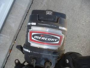lot 55 image: Mercury 40 Outboard