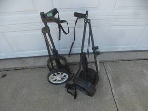lot 56 image: Golf Bag Caddy x 2