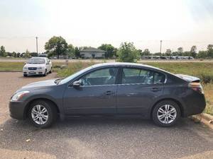 2011 Nissan Altima 2.5  - 2 OWNER