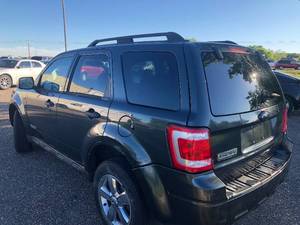 lot 4 image: 2008 Ford Escape XLT