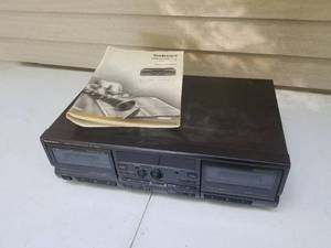 lot 71 image: Technics Stereo Cassette Deck RS-TR575