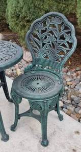lot 127 image: Romantic Patio Table and Chair Set