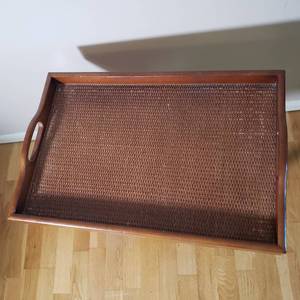 lot 62 image: Folding Brunch Stand