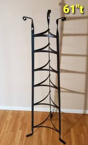 lot 23 image: Steel Six-Tier Pot Stand