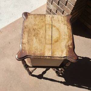 lot 106 image: Vintage Copper Lined Humidor Side Table