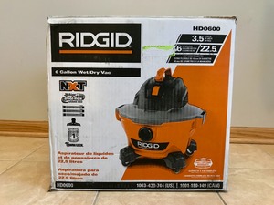 Rigid - 6 Gallon, 3.5 HP WetDry Vac