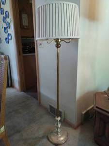 Vintage Brass Toned Floor Lamp