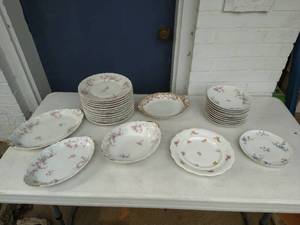 Assorted Chinaware
