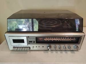 Panasonic Turntable with Tape Deck