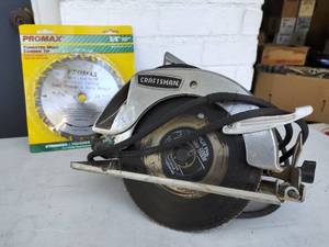 Craftsman Circular Saw with Extra Blade