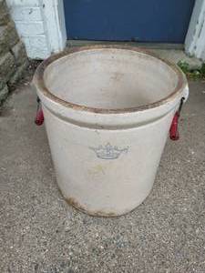 5 Gallon Robinson Ransbottom Crock