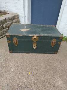 Vintage Trunk