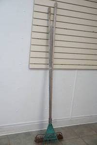 Lawn tools