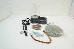 Pet supplies