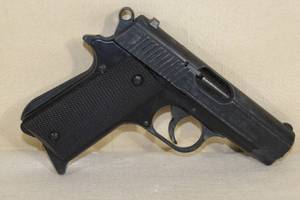 lot 25 image: American Arms PK-22 .22 LR Semi-Automatic Pistol