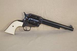 lot 8 image: Ruger Vaquero .45 Caliber Single Action Revolver - 7.5 Barrel