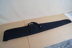 lot 223 image: Soft Long Gun Case - Medium