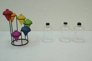 lot 149 image: Venetian glasses and candle display