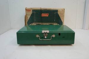 lot 190 image: Camp stove with fuel