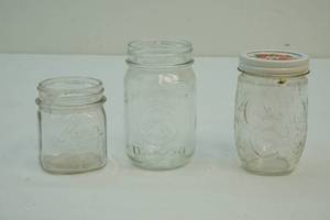 lot 30 image: Mason jars