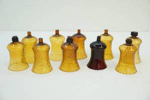 lot 61 image: Venetian glasses