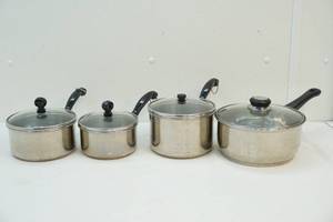 lot 75 image: Cooking pots