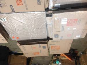 Large lot of assorted Home Depo moving boxes New see pictures