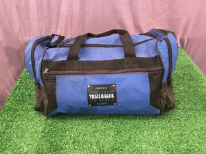 lot 104 image: Trailmaker Sport Inflatable Bed with Pump