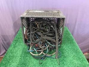 lot 160 image: Box Full of Tarp Straps