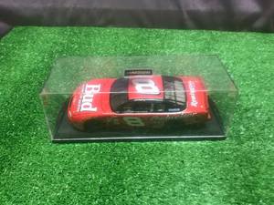 lot 201 image: Budweiser Die Cast Car