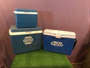 lot 180 image: Coolers